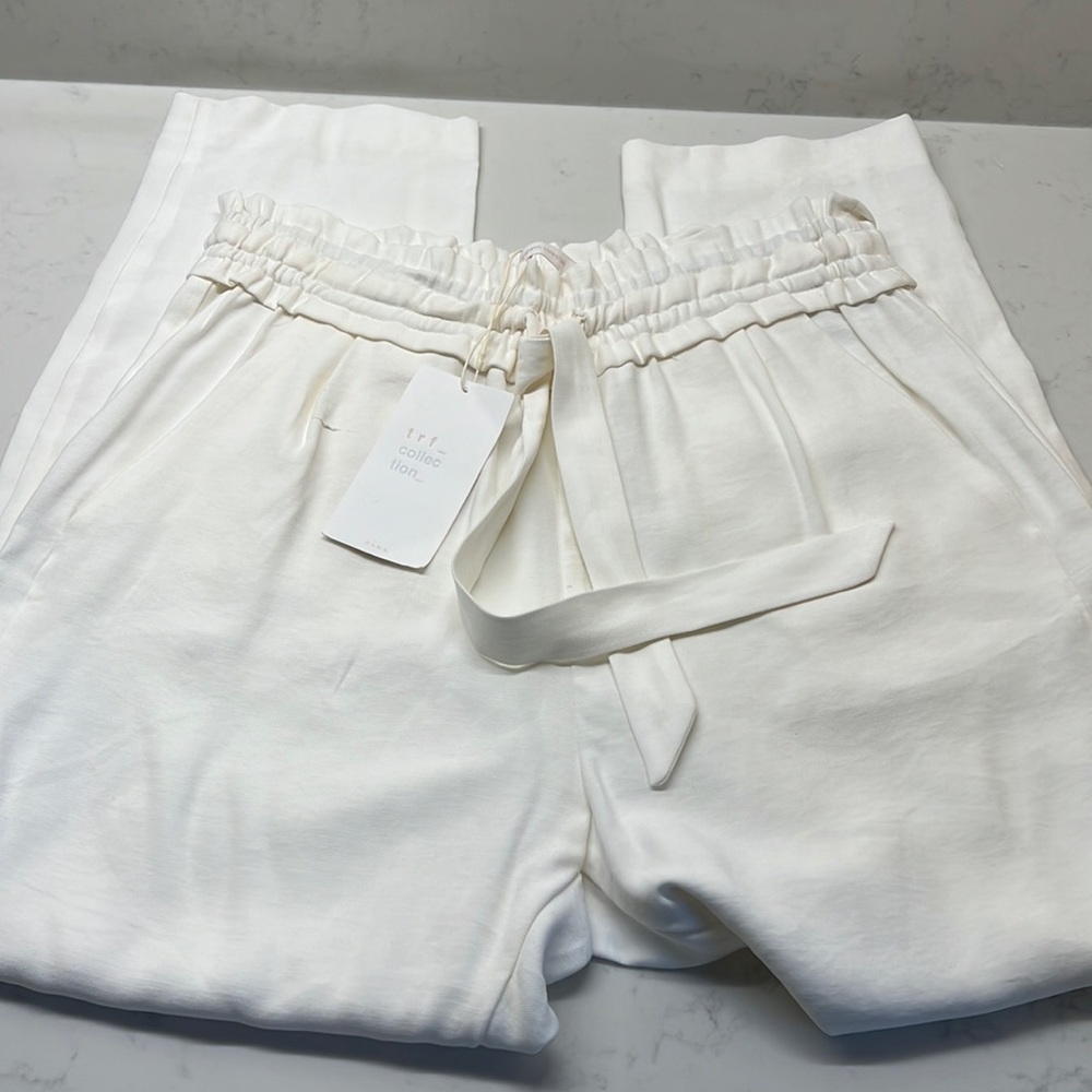 NWT- White Zara Tie up pants